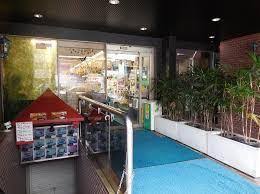 スーパー　ココスナカムラ麹町店（スーパー）まで185m