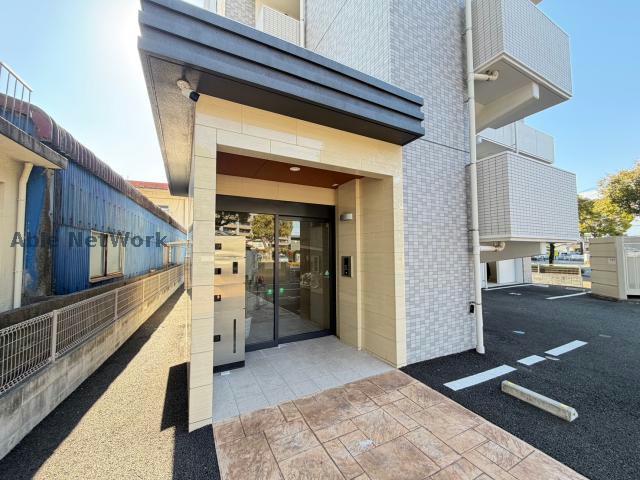 エントランス　エントランス部分