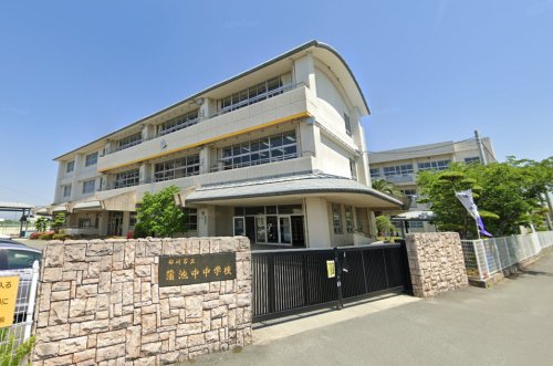 中学校　柳川市立蒲池中学校（中学校）まで1965m