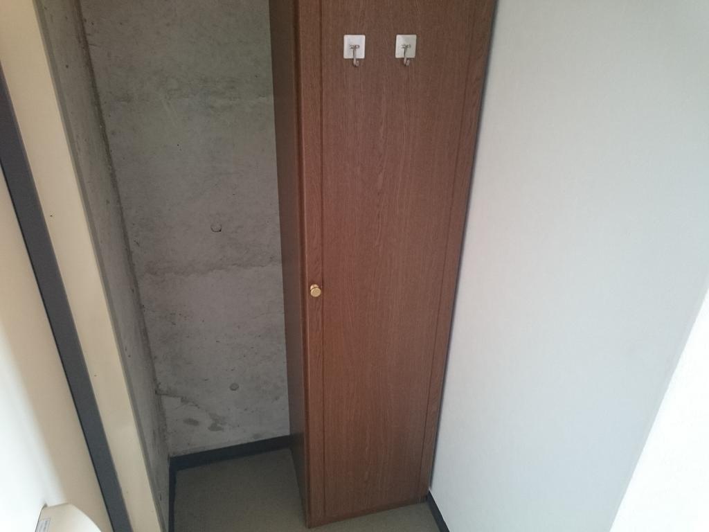 玄関　シューズボックス