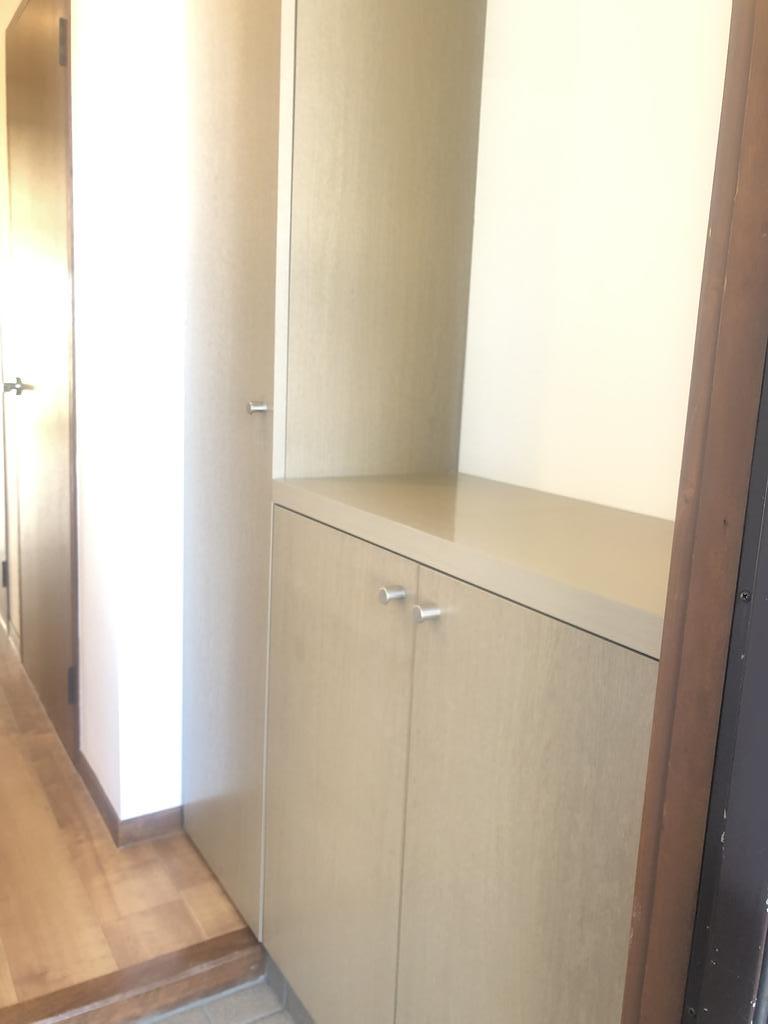 カラジュームマンションの玄関写真