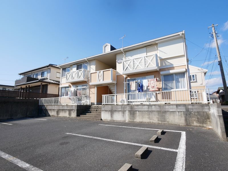 建物外観　☆内装キレイな2LDKアパート☆