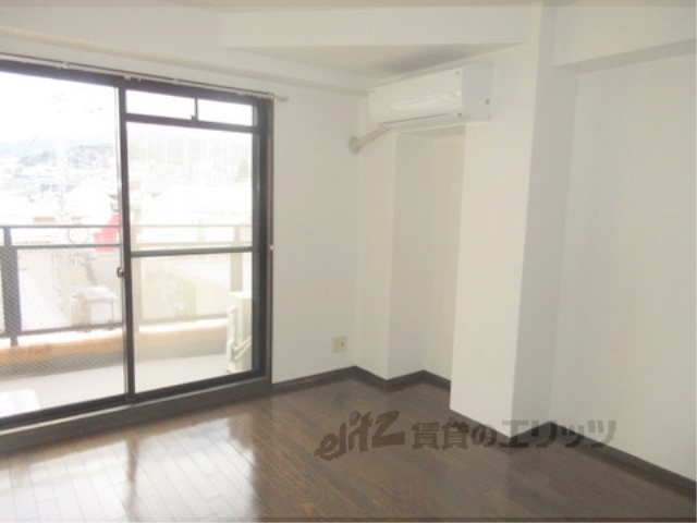 居室・リビング　洋室