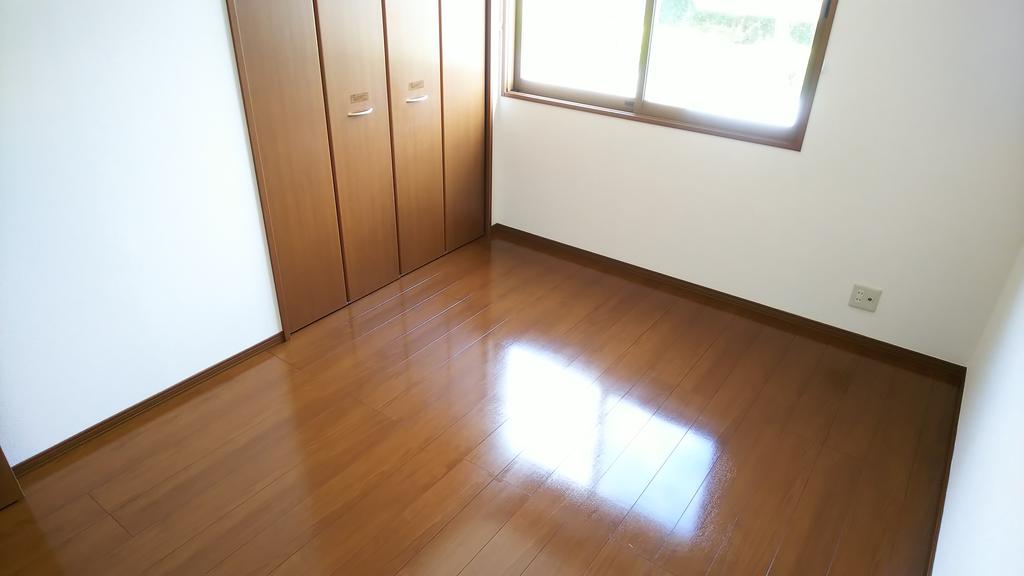 グレイス池船の居間写真