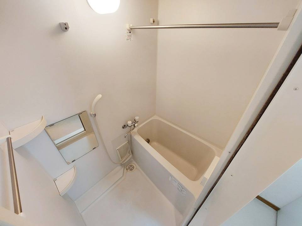 バス・シャワールーム　浴室