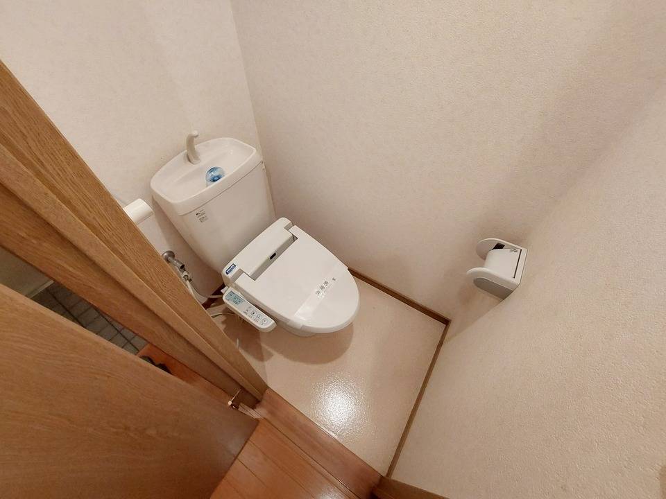 トイレ　トイレ