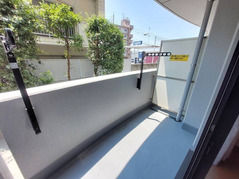 バルコニー　バルコニー