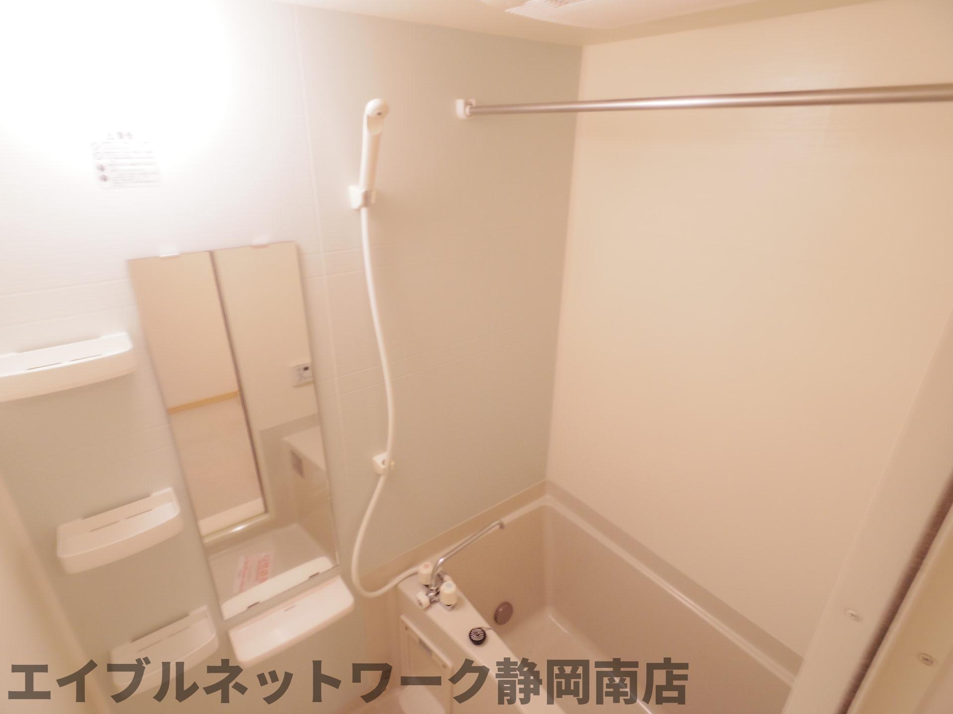 バス・シャワールーム　同イメージ