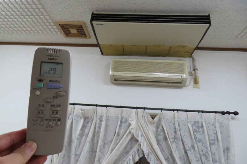 その他部屋・スペース　ＤＫ　エアコン付（故障等費用負担は借主）天井分は故障。