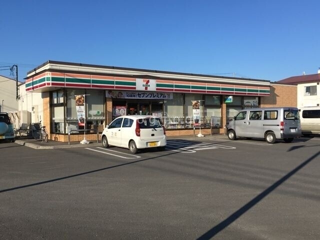 【釧路市柳町のアパートのコンビニ】