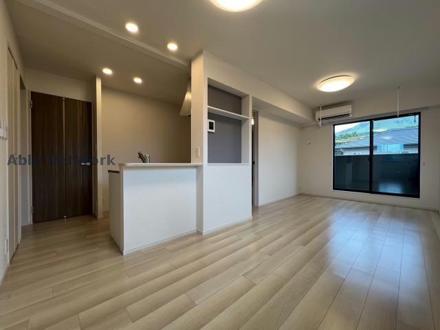 居室・リビング　同型タイプ