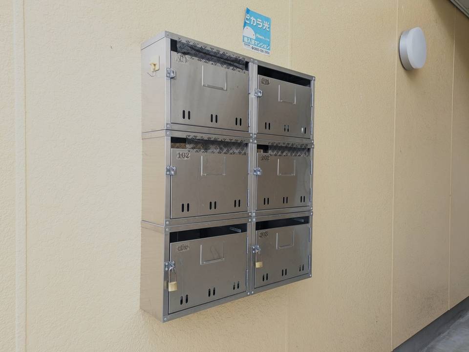 エントランス　メールBOX