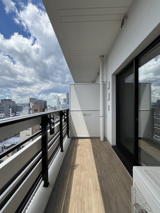 バルコニー　※写真は類似間取り別部屋。