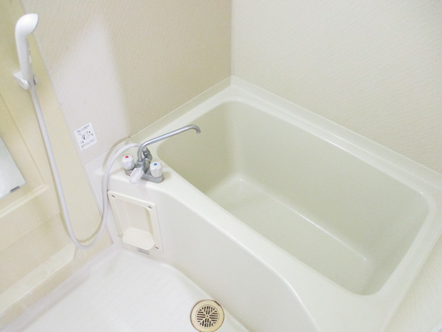 バス・シャワールーム　浴室