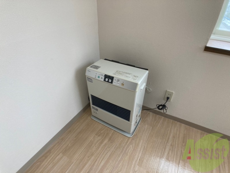 その他設備　灯油暖房です。札幌の寒い冬もこれで大丈夫！