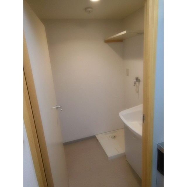 その他設備　洗濯機置場