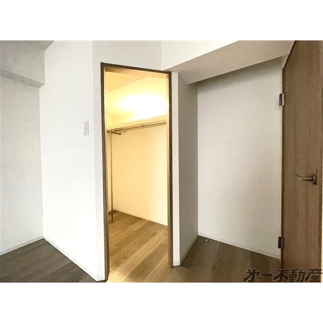 収納　ウォークインクローゼット