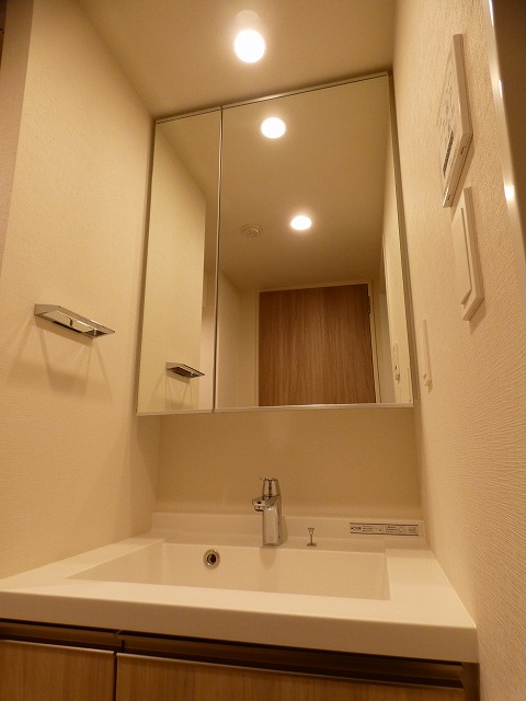 洗面設備　※別部屋参考写真