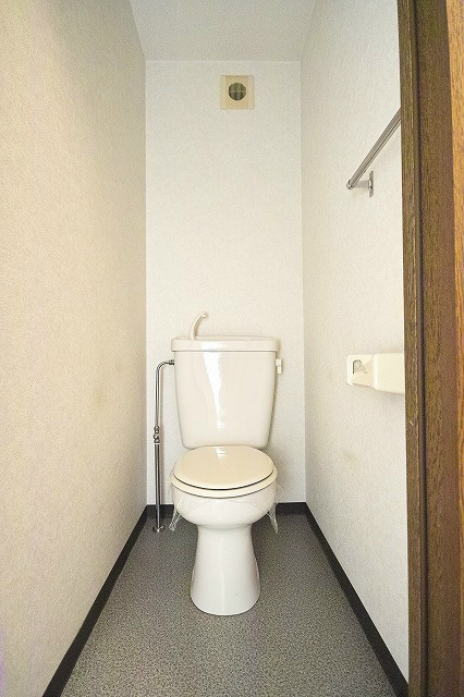 トイレ　※他部屋参照・現況優先