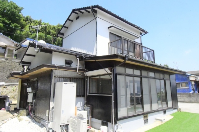 Ｃａｓａ　Ｃｏｎ　Ｖｉｓｔａ　Ｆｕｊｉｎｏｋｉ　Ｈｉｌｌｓ　IIIの建物外観