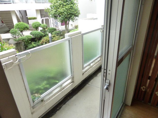 バルコニー　ベランダ