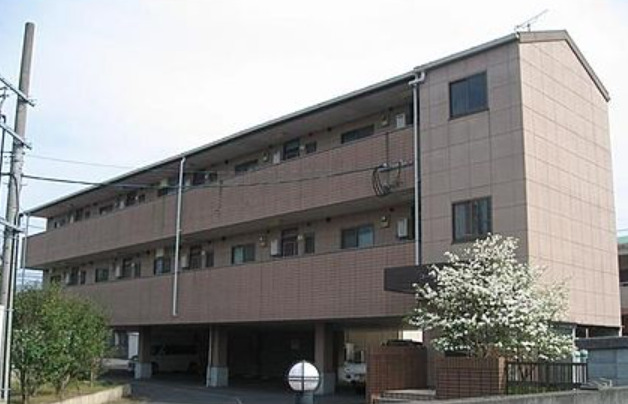 駐車場　駐車場完備です