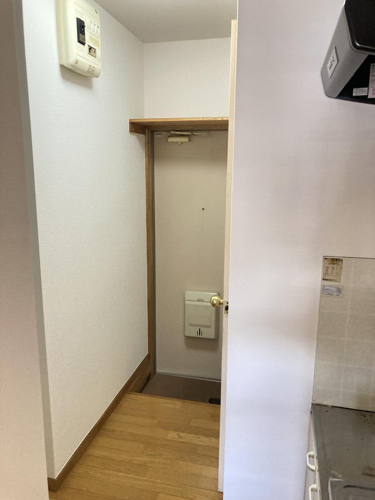 その他部屋・スペース　玄関内側　廊下