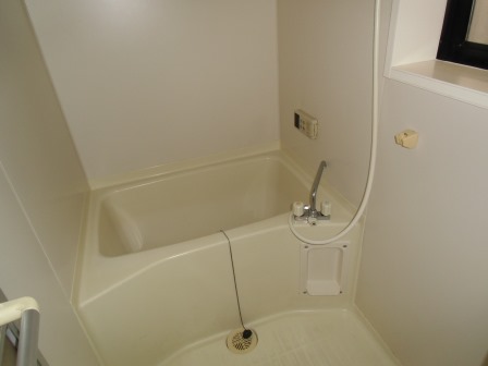バス・シャワールーム　追炊き付き