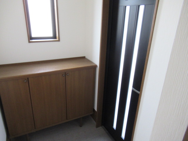 玄関　シューズボックス付