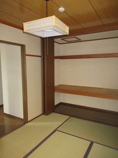 その他部屋・スペース　和室６帖