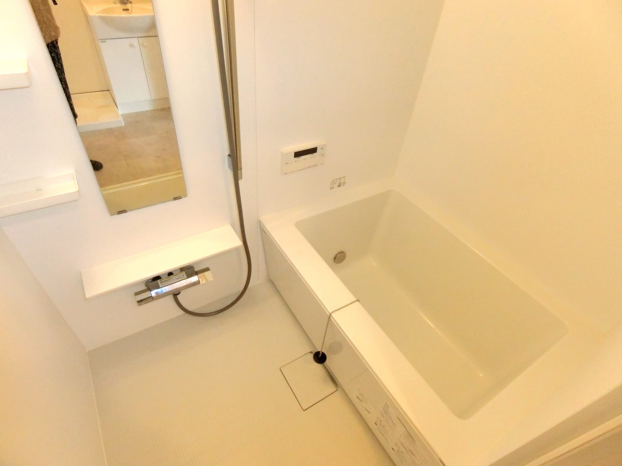 バス・シャワールーム　綺麗なバスルームです☆