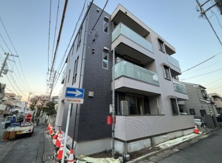 【川崎市幸区古市場のマンションのバルコニー】