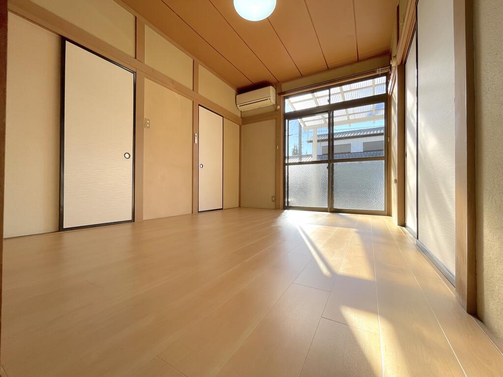 メルシャン中町Kの居間写真