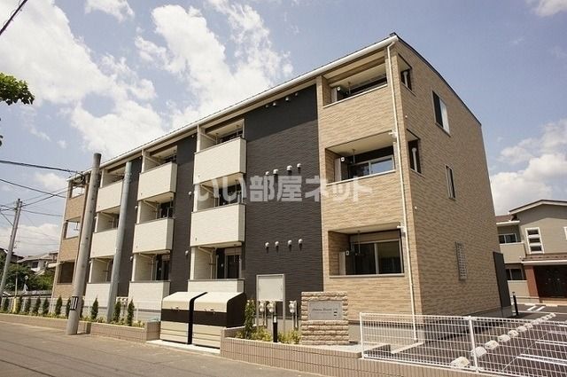 【シャトーブランシェ　Iの建物外観】