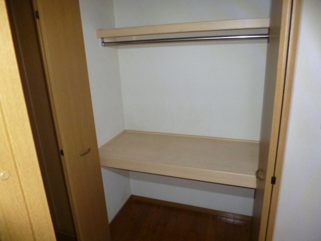 収納　廊下収納