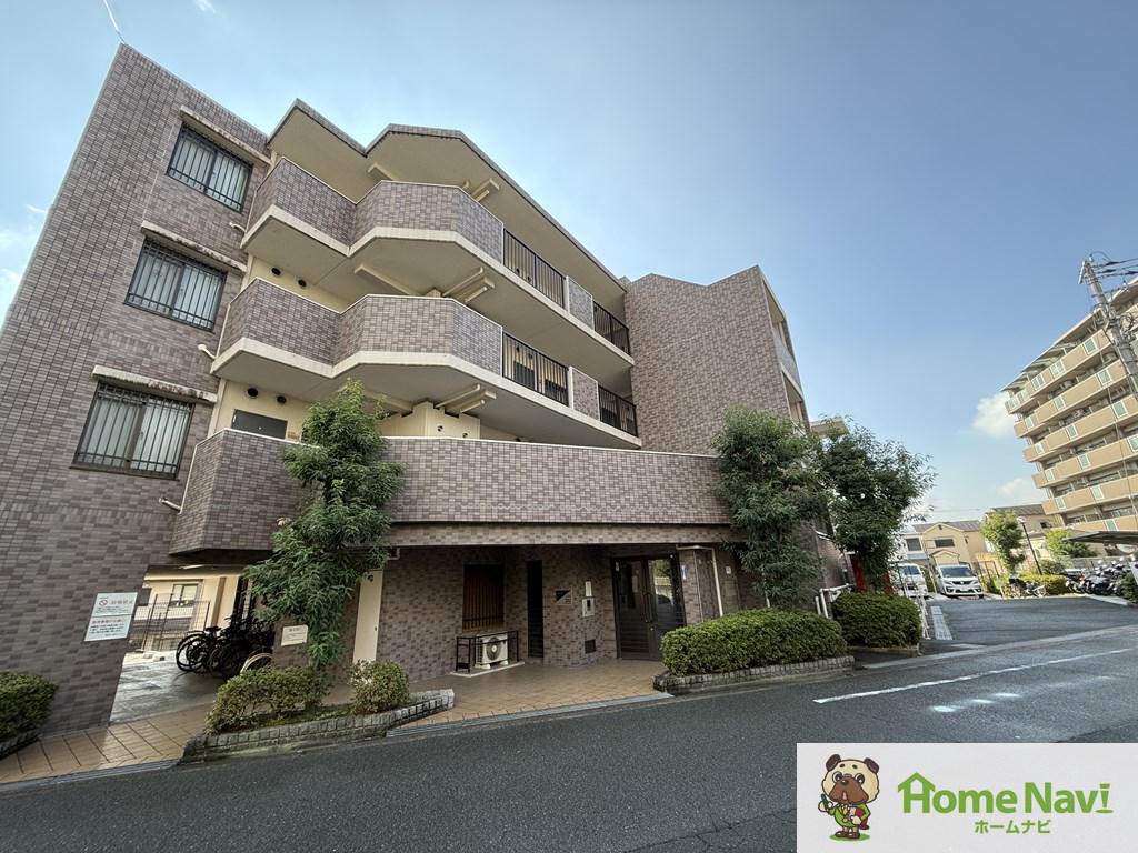 エントランス　オートロック付き