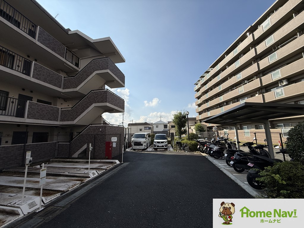 駐車場　「ボヌール錦織公園」、現地待ち合わせでのご案内も可能です。