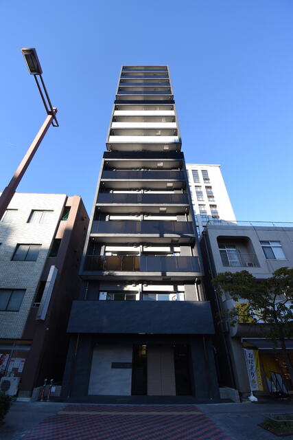 名古屋市東区筒井のマンションの建物外観