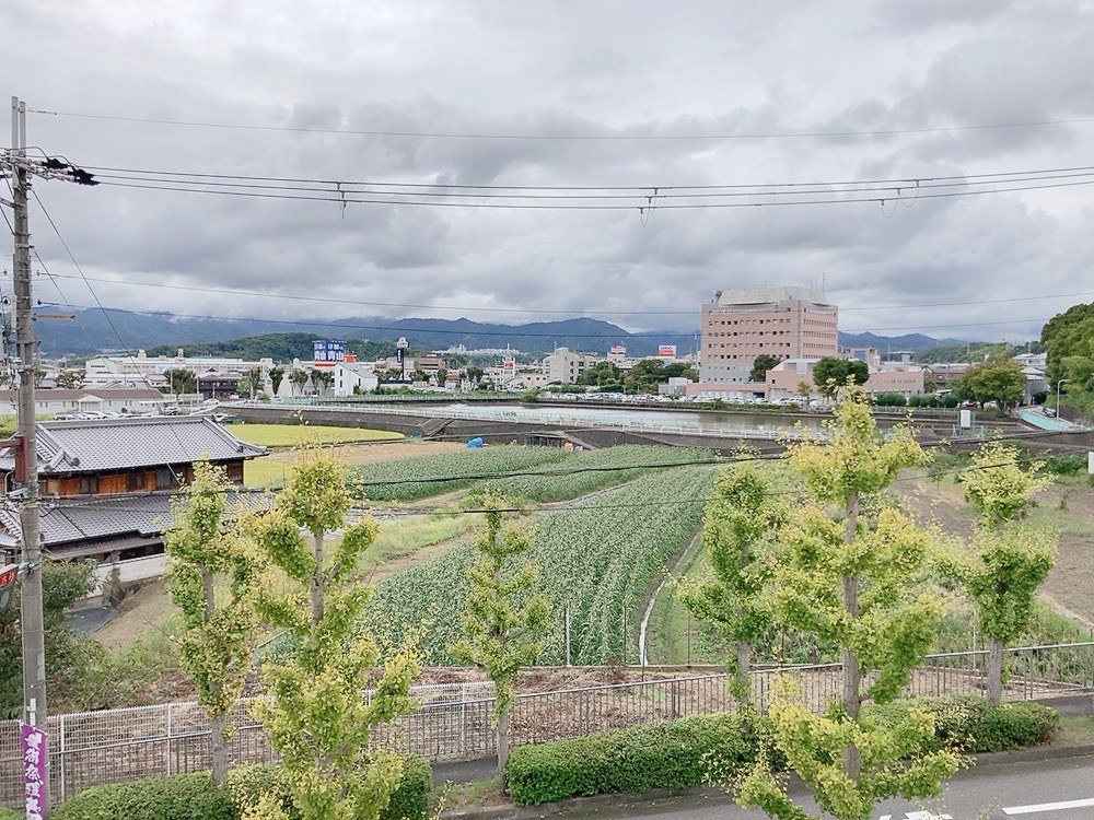 【河内長野市原町のマンションの眺望】