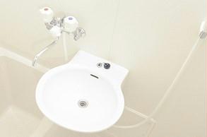 洗面設備　設備・使用は号室により異なる為、現況を優先いたします。