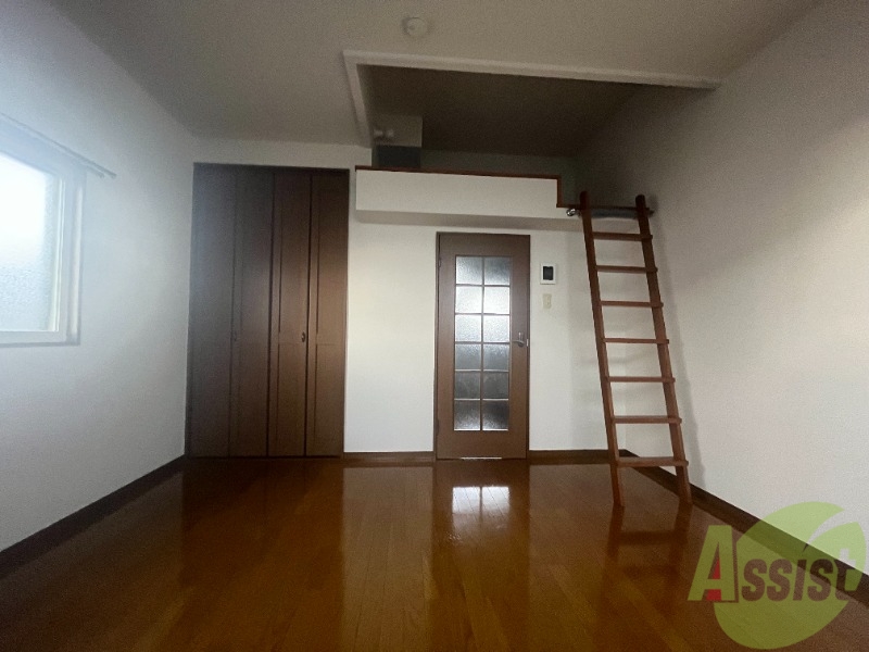 その他部屋・スペース　別角度から洋室を撮影しました。イメージは掴めますか。