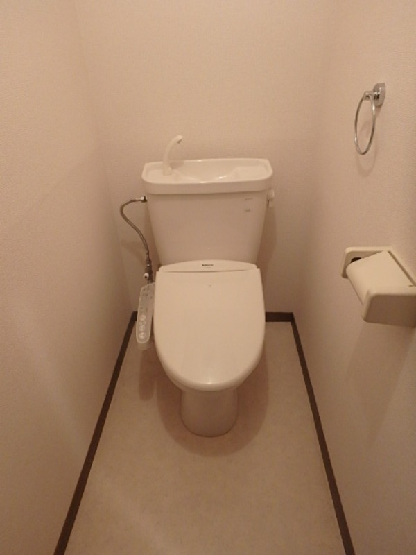 トイレ　図面と現状に相違がある場合には現状を優先