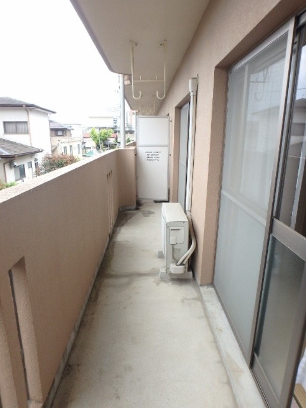 バルコニー　図面と現状に相違がある場合には現状を優先