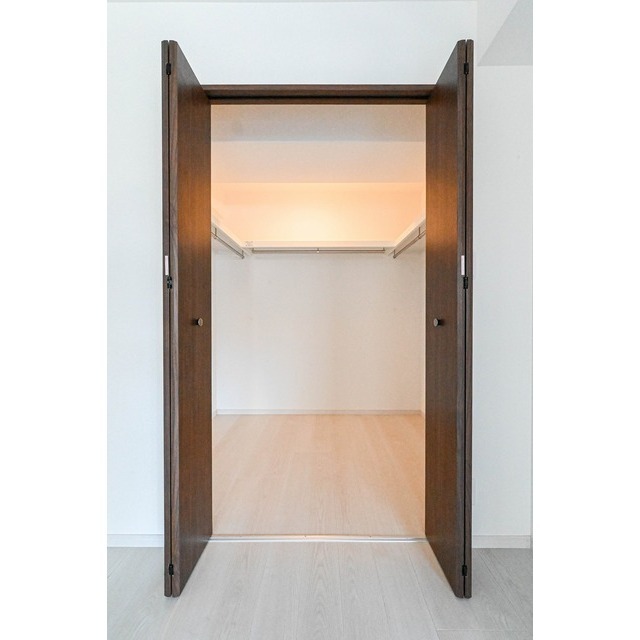 収納　ウォークインクローゼット