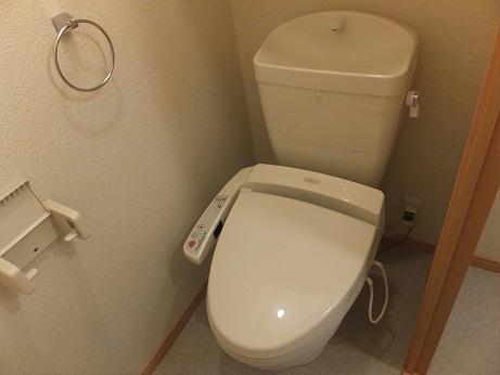 トイレ　設備・仕様は号室により異なる為、現況を優先致します。