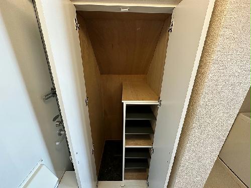 玄関　シューズボックス