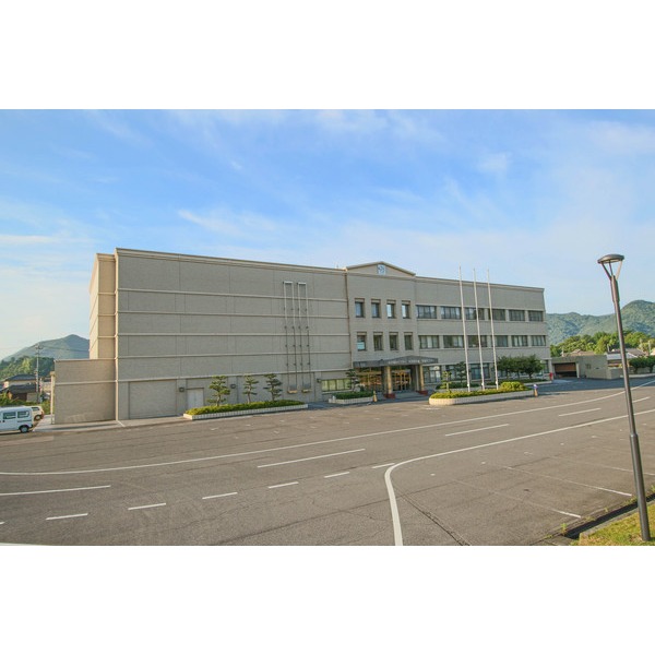 役所　和気町役場（役所）まで855m