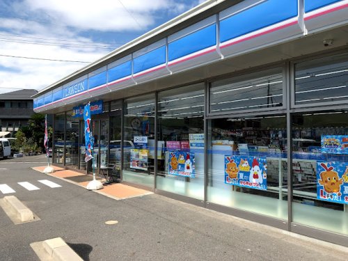 コンビニ　ローソン 玉野長尾店（コンビニ）まで486m