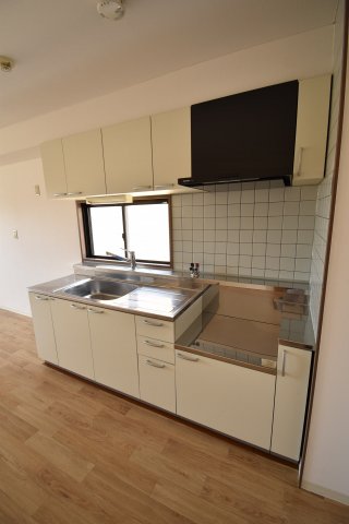 キッチン　きれいなキッチンです