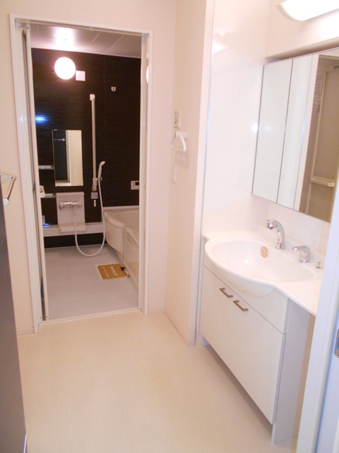 洗面設備　１０２　洗面所